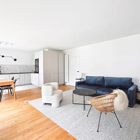 Veeve - Eiffel Abode